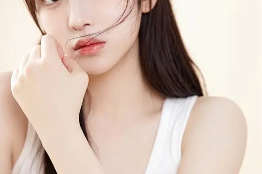 出道8年从不接吻戏被称最干净女演员的她凭啥让大导演抢着捧